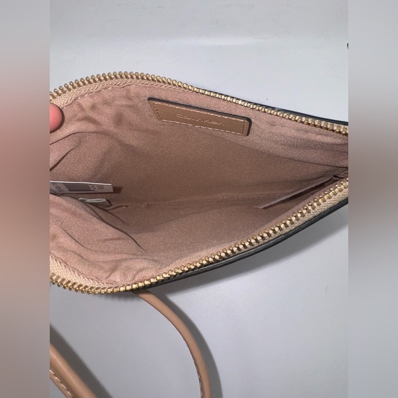 Calvin Klein Signature Coated Canvas Wristlet with tag - Picture 5 of 6